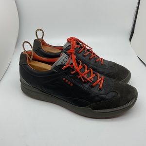 Ecco Golf Hydromax Men Sz 10/10.5  EU 44 Black/Orange Spikeless Sneaker Nice